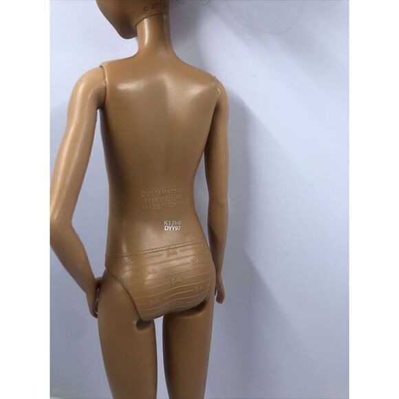 BARBIE FASHIONISTAS 67 CURLY HAIR DYY97 - Picture 7 of 9